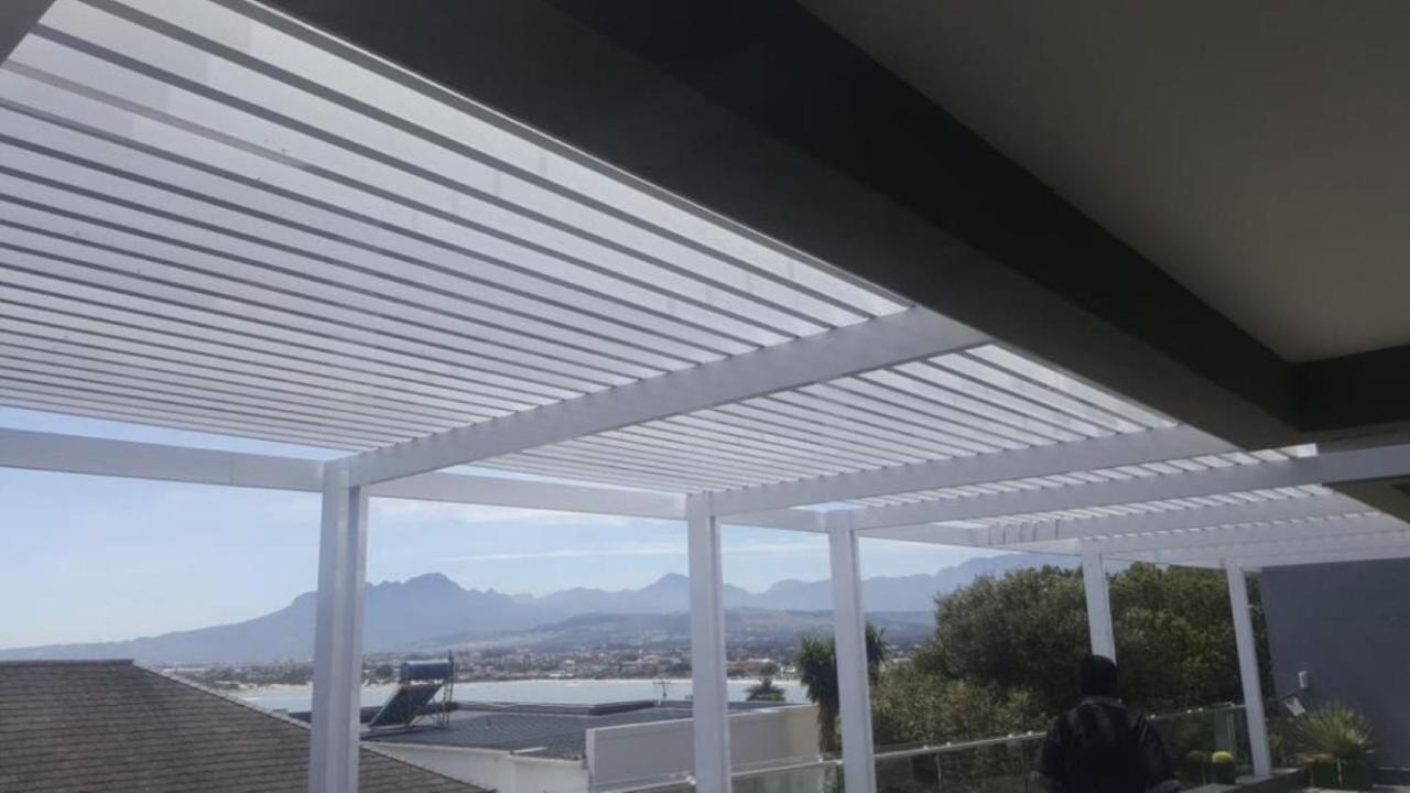 Gordon'S Shore Luxury Apartments - Solar Powered Gordonʼs Bay エクステリア 写真